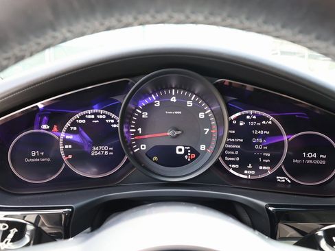 Used 2018 Porsche Panamera w/ Premium Package image 45
