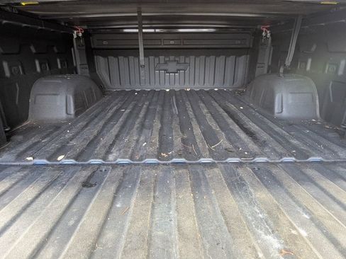 Used 2022 Chevrolet Silverado 1500 Custom AWD/4WD image 21