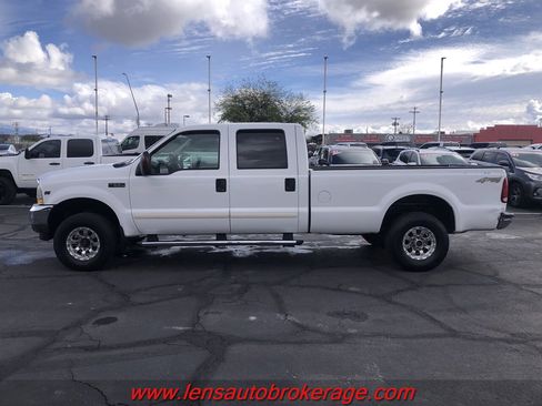 Used 2004 Ford F250 XLT image 2