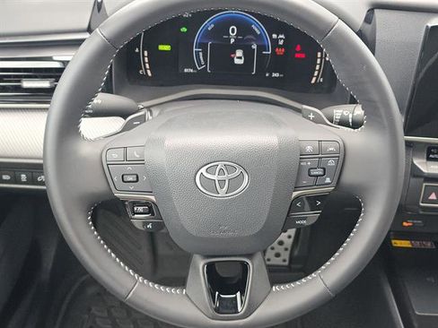 Certified 2025 Toyota Camry SE image 15