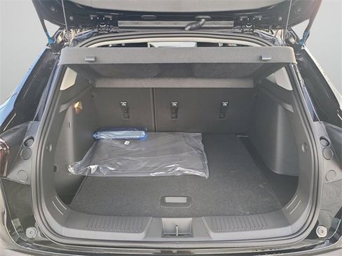 New 2026 Chevrolet Trax LT image 13