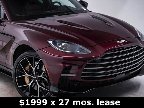 Used 2025 Aston Martin DBX 707 image 4