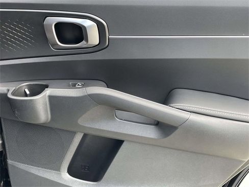 New 2026 Kia Sorento LX image 16