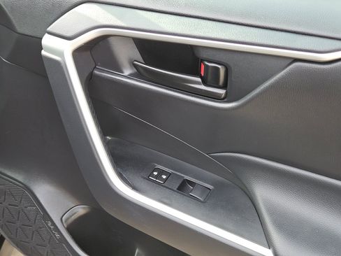 Used 2023 Toyota RAV4 LE image 30