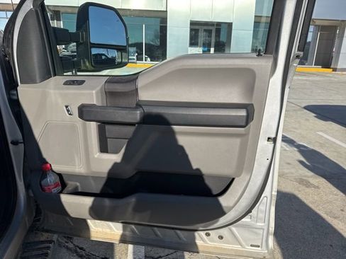 Used 2019 Ford F150 XL w/ Equipment Group 101A Mid image 15