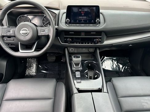 Certified 2023 Nissan Rogue SV w/ SV Premium B Package image 14