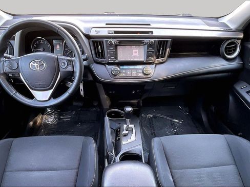 Used 2016 Toyota RAV4 XLE AWD/4WD image 15