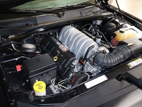 Used 2008 Dodge Challenger SRT8 image 31