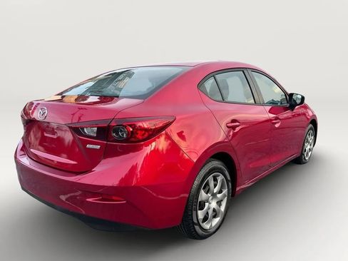 Used 2015 MAZDA MAZDA3 i SV image 3