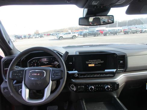 New 2026 GMC Sierra 2500 SLT AWD/4WD image 14
