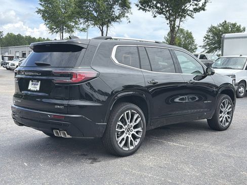 Used 2026 GMC Acadia Denali Ultimate w/ LPO, All-Weather Package AWD/4WD image 20