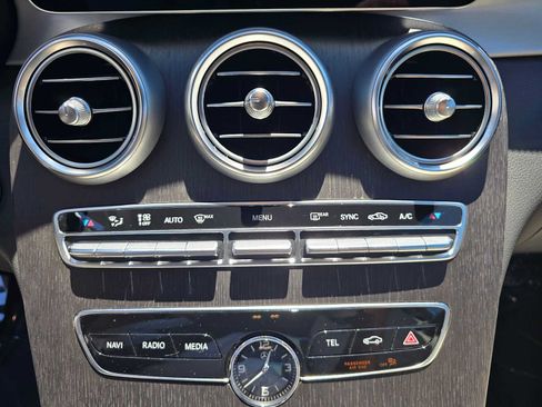 Used 2023 Mercedes-Benz C 300 Coupe image 25