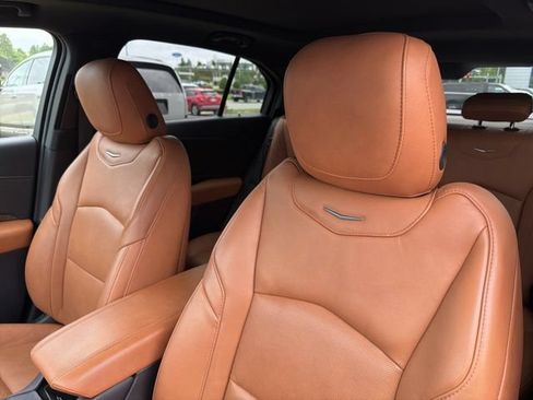 Used 2021 Cadillac XT4 Premium Luxury FWD image 22