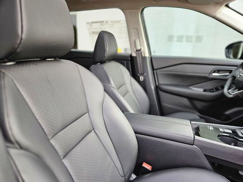 New 2026 Nissan Rogue SV image 14