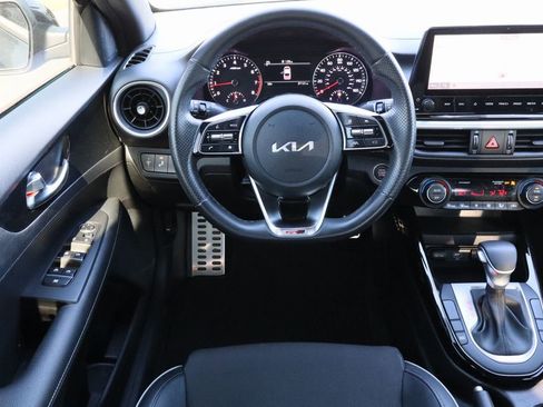 Used 2023 Kia Forte GT-Line image 21