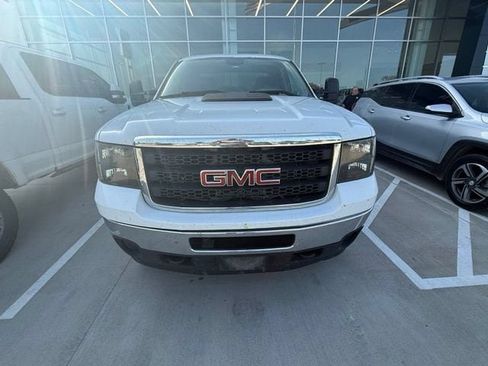 Used 2013 GMC Sierra 2500 W/T AWD/4WD image 7