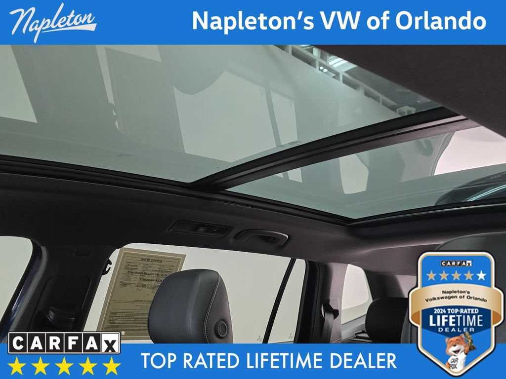 Used 2024 Volkswagen Tiguan SEL R-Line AWD/4WD image 38
