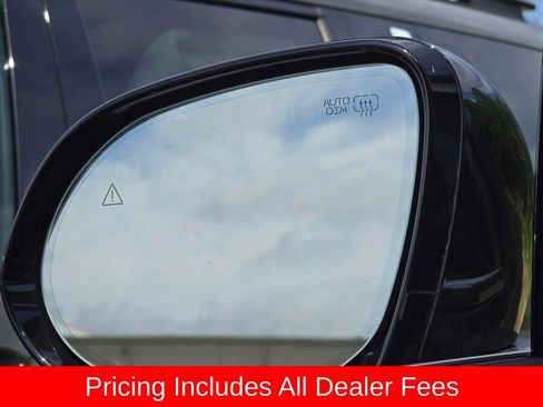 Used 2025 Genesis GV80 2.5T AWD/4WD image 25