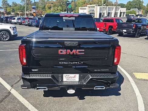 New 2025 GMC Sierra 1500 Denali image 5