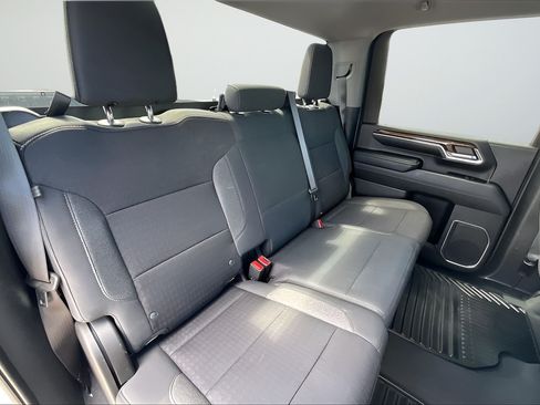 Used 2024 GMC Sierra 2500 SLE w/ SLE Value Package; AWD/4WD image 19