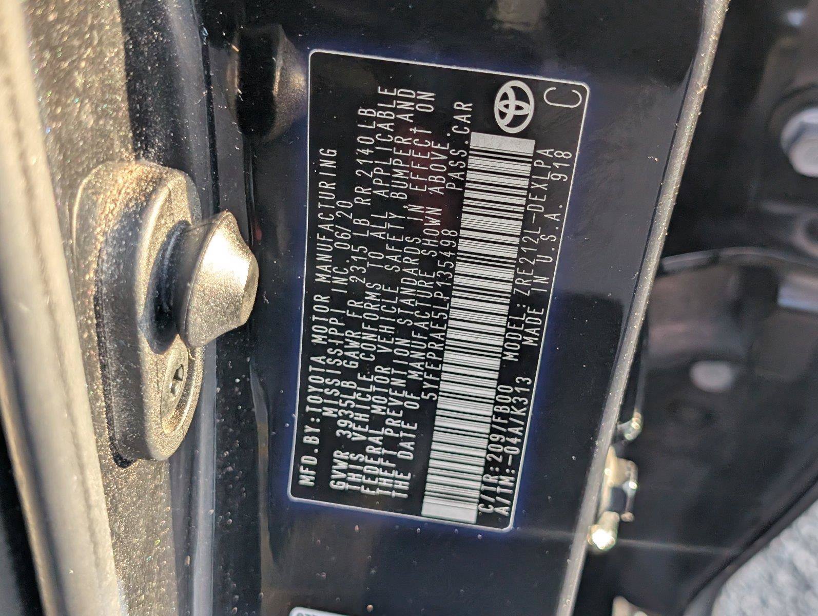 Used 2020 Toyota Corolla LE FWD image 14