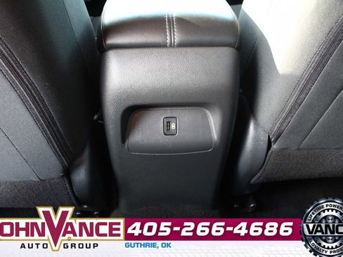 Used 2025 Nissan Sentra SV FWD image 23