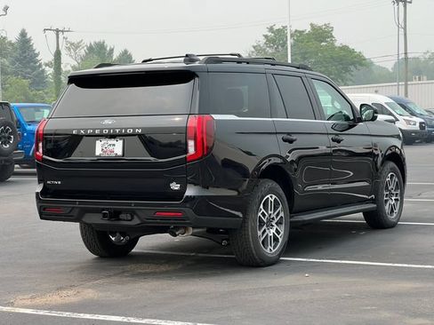New 2026 Ford Expedition Active AWD/4WD image 50