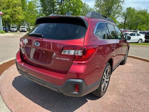 Used 2019 Subaru Outback 2.5i Limited image 5