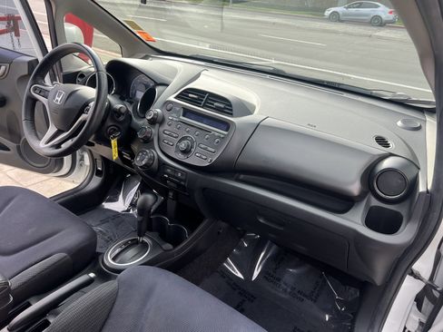 Used 2012 Honda Fit Sport image 31