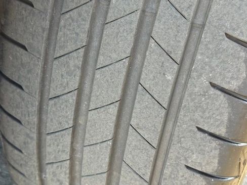 Certified 2023 BMW 530e w/ Convenience Package image 14