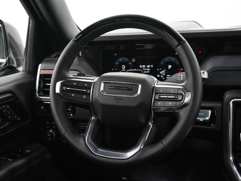Used 2026 GMC Yukon Denali w/ Denali Reserve Package AWD/4WD image 20