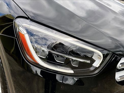 Used 2022 Mercedes-Benz GLC 300 4MATIC image 27