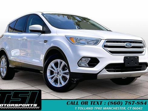 Used 2017 Ford Escape SE AWD/4WD image 12