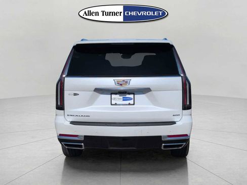 Used 2025 Cadillac Escalade Premium Luxury w/ Touring Package image 5