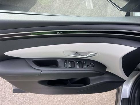 Certified 2023 Hyundai Tucson SE AWD/4WD image 17