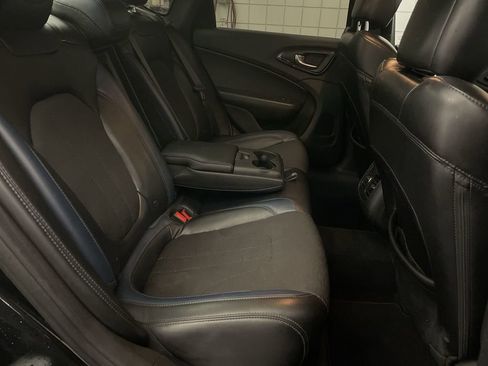 Used 2016 Chrysler 200 S w/ Comfort Group AWD/4WD image 17
