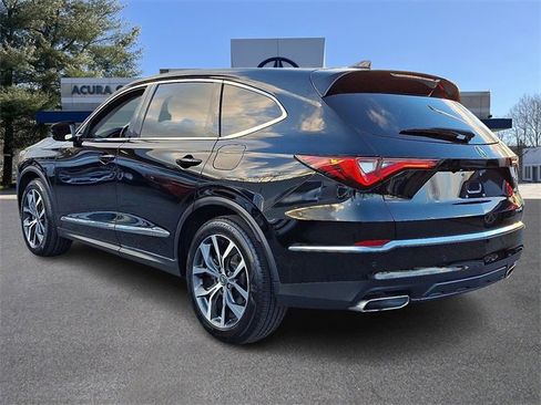 Used 2024 Acura MDX SH-AWD w/ Technology Package image 4