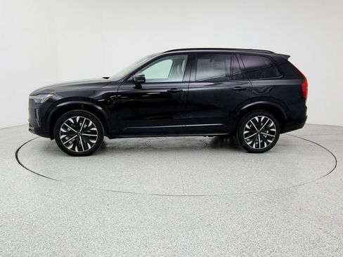 New 2026 Volvo XC90 B6 Ultra w/ Lounge Package image 8