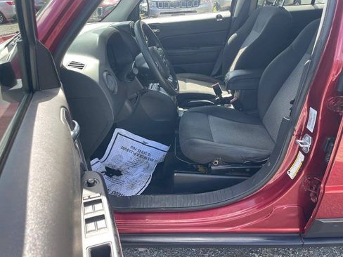 Used 2016 Jeep Patriot Sport w/ Power Value Group AWD/4WD image 10