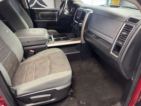 Used 2015 RAM 1500 Lone Star AWD/4WD image 11