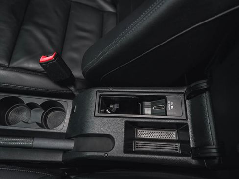 Used 2012 Volkswagen Golf 4-Door image 60