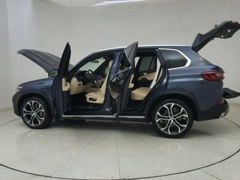 Used 2022 BMW X5 sDrive40i w/ Premium Package RWD image 76