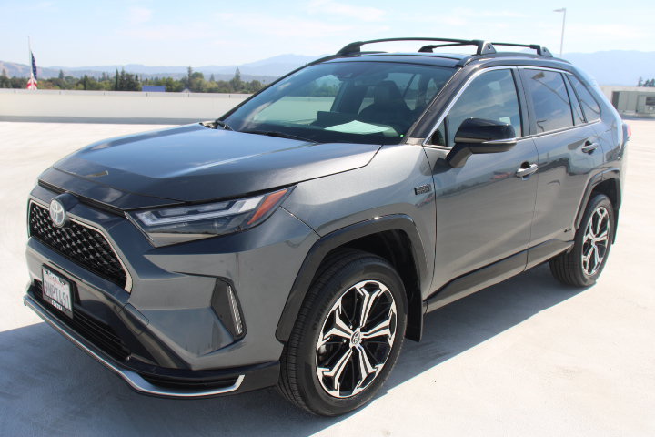 Certified 2024 Toyota RAV4 XSE AWD/4WD image 6