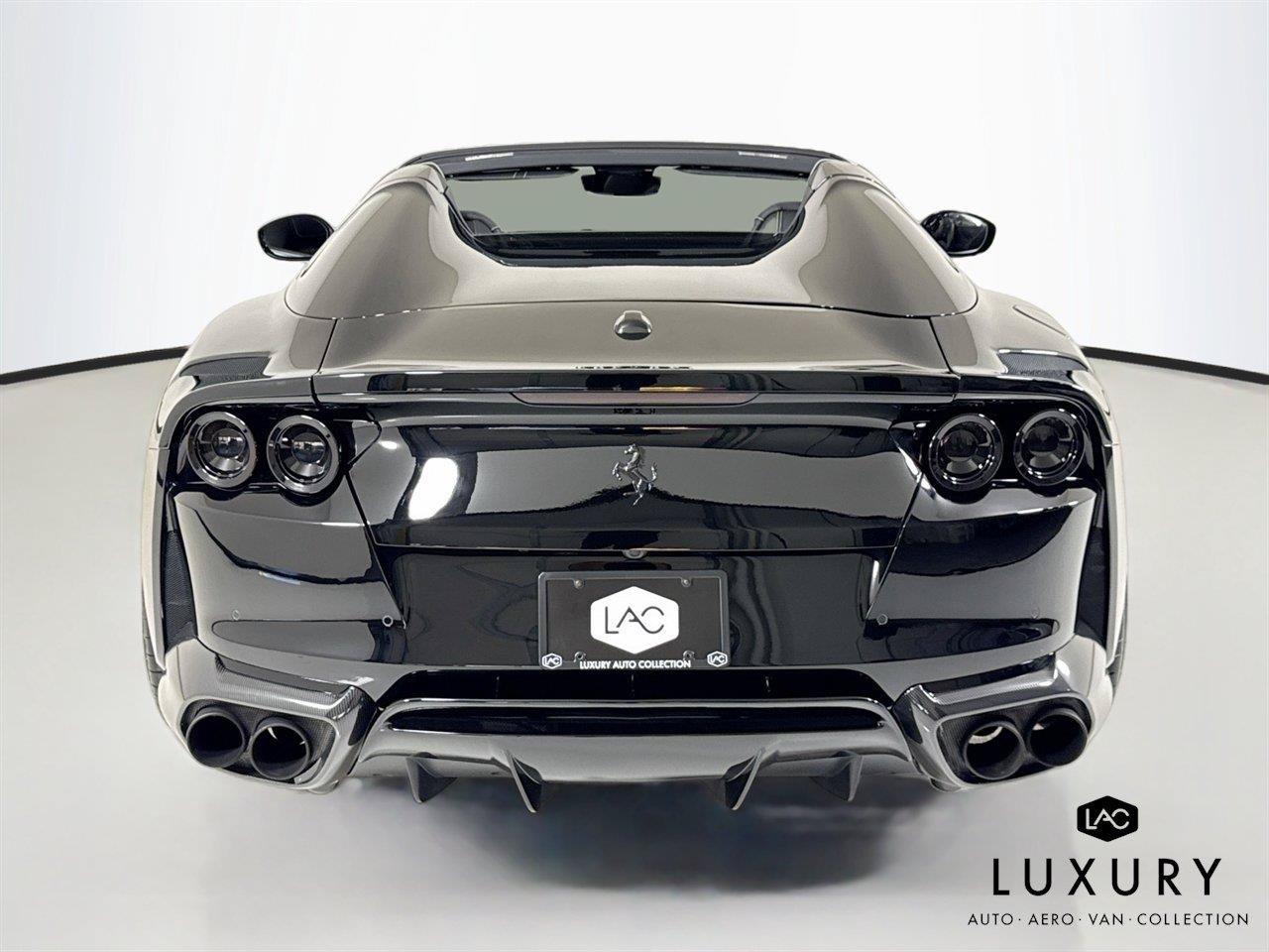 Used 2021 Ferrari 812 GTS RWD image 6