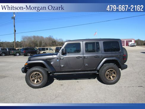 Used 2021 Jeep Wrangler Unlimited Sahara image 6