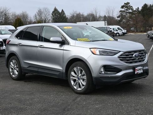 Used 2022 Ford Edge Titanium w/ Equipment Group 301A image 2