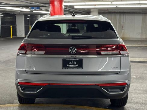 New 2026 Volkswagen Atlas Cross Sport SE AWD/4WD image 32