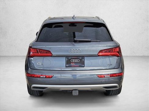 Used 2019 Audi Q5 Prestige w/ Prestige Package AWD/4WD image 6