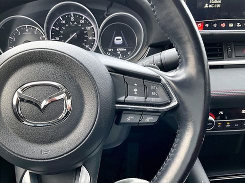 Used 2021 MAZDA MAZDA6 Carbon Edition image 17