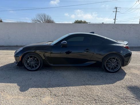 Used 2023 Subaru BRZ Limited image 3